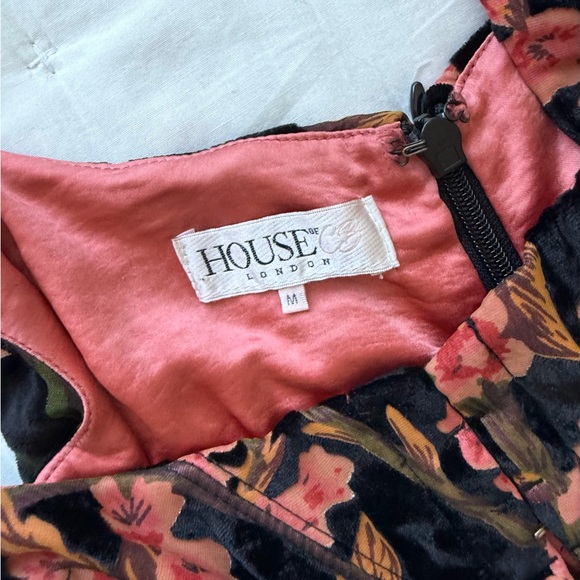 House of CB London Lexi Black and Floral Devore Velvet Corset Midi Dress - Picture 8 of 10